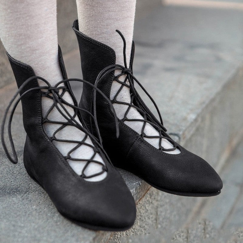 Women's Low-cut Leather Boots With Straps