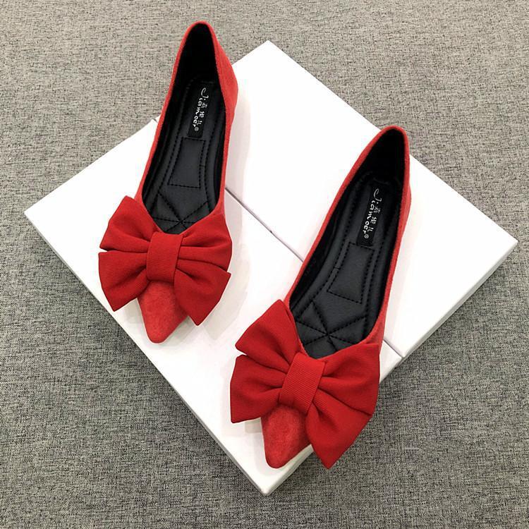 Shoes With Rubber Soles And A Black Bowversatile For Work