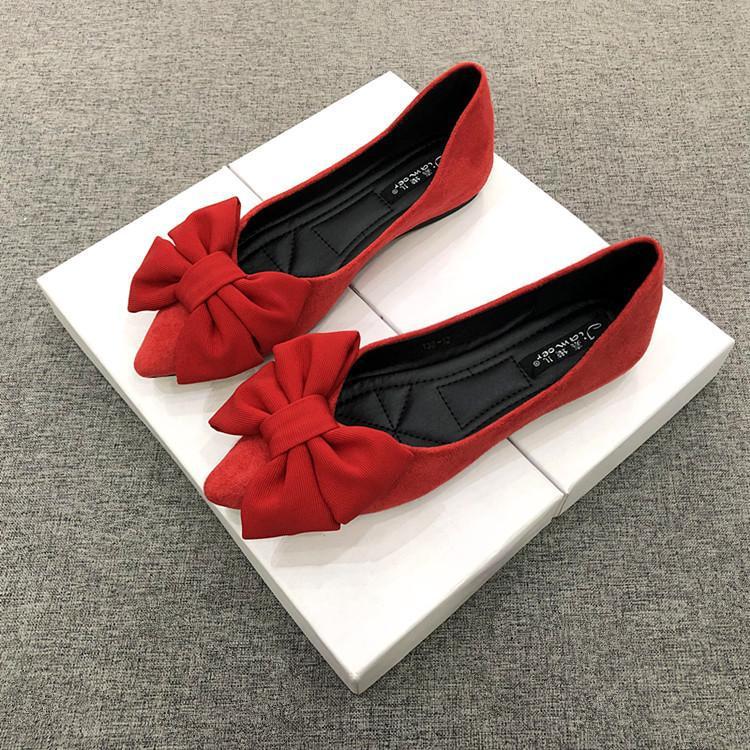 Shoes With Rubber Soles And A Black Bowversatile For Work