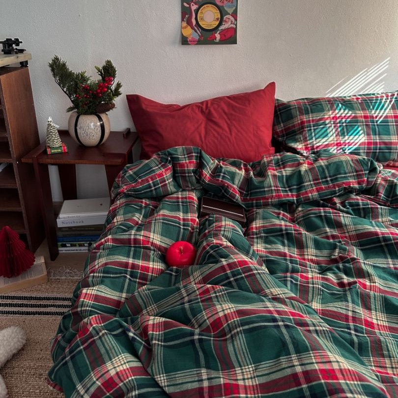 Ins Nordic Simple Plaid Christmas Cotton Yarn-dyed Washed Cotton Four-piece Set