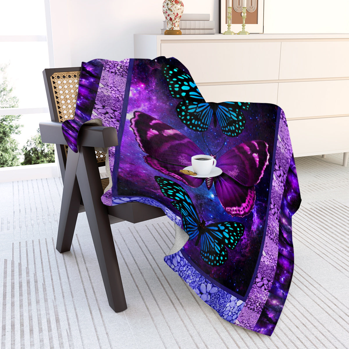 Cozy Butterfly Printed Flannel Blanket - Soft, Warm, And Lightweight Throw For Couch, Sofa, Office, Bed, Camping, And Travel - Multi-Purpose Gift For All Seasons With Versatile Design