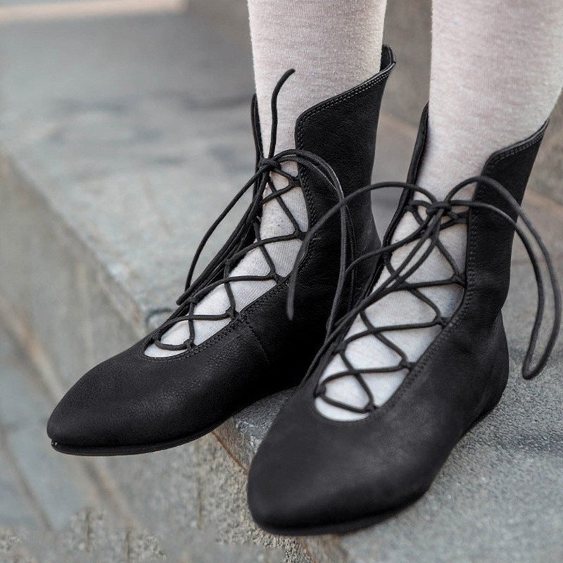 Women's Low-cut Leather Boots With Straps