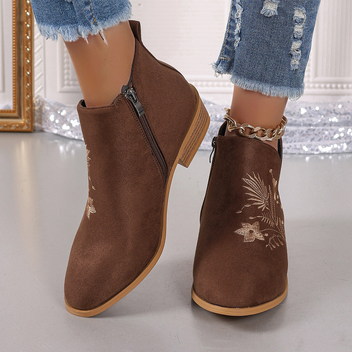 Women's European And American Fashion Pointed Printed Short Boots