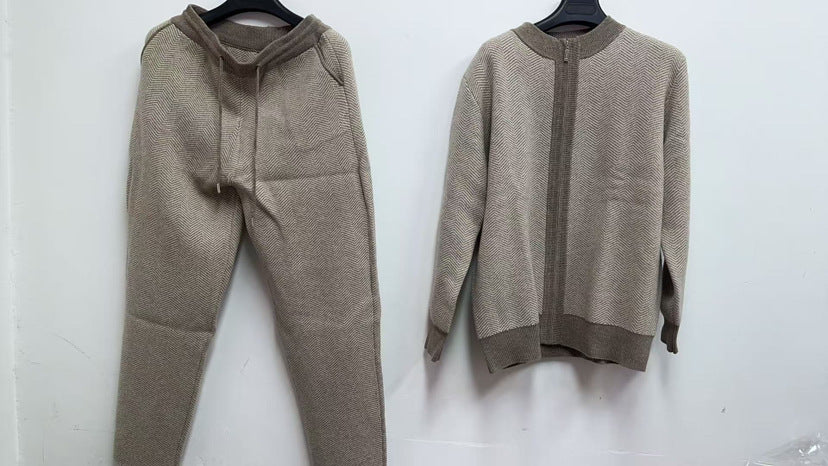 Mens Winter Pure Wool Sweater Half-Neck Zip-Up Cardigan With Thicker Outer Layer